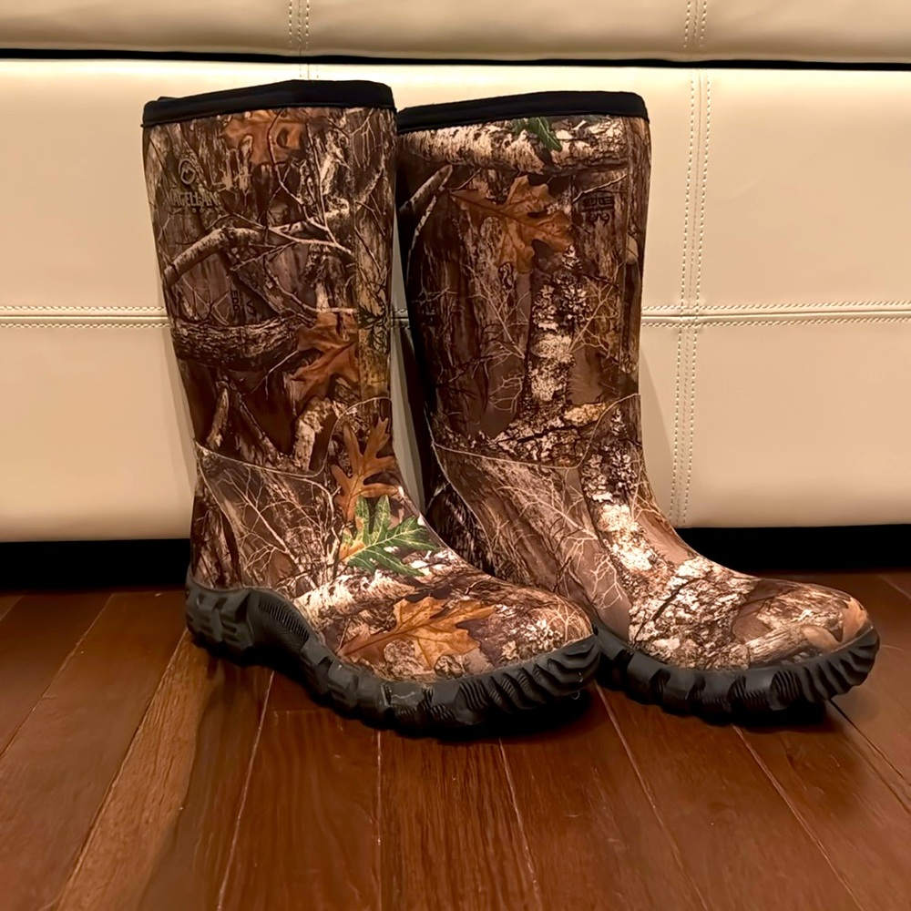 Magellan Outdoors Boys' Field Boot III Waterproof Hunting Boots Size 6